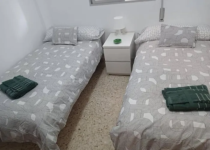 Appartement Amplio Junto A La Playa Victoria Cádiz