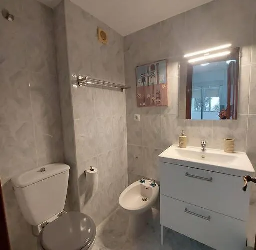 Amplio Junto A La Playa Victoria