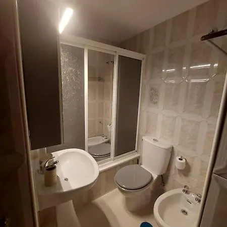 Amplio Junto A La Playa Victoria Daire *